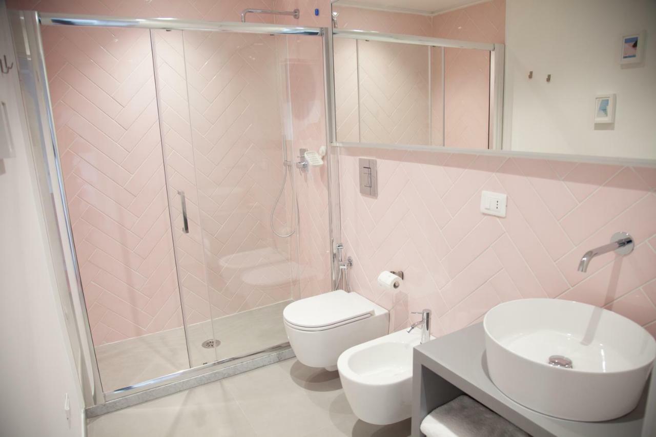 Cocor Suites&Design Napels Buitenkant foto