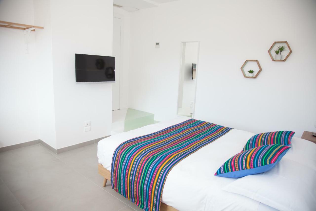 Cocor Suites&Design Napels Buitenkant foto